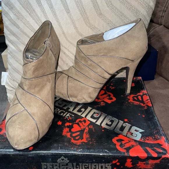 New Fergalicious fergie stiletto platform booties 6.5 brown - Picture 2 of 6